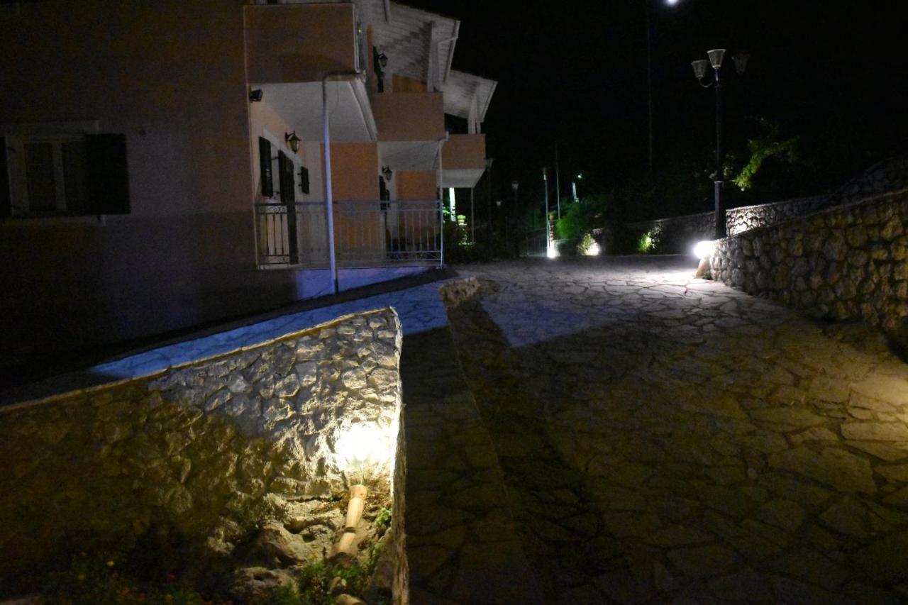 Asprogerakata Estate Dafnopanagia Villa Magda מראה חיצוני תמונה